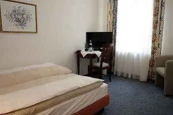 Hotell Hotel Eifeler Hof Kyllburg